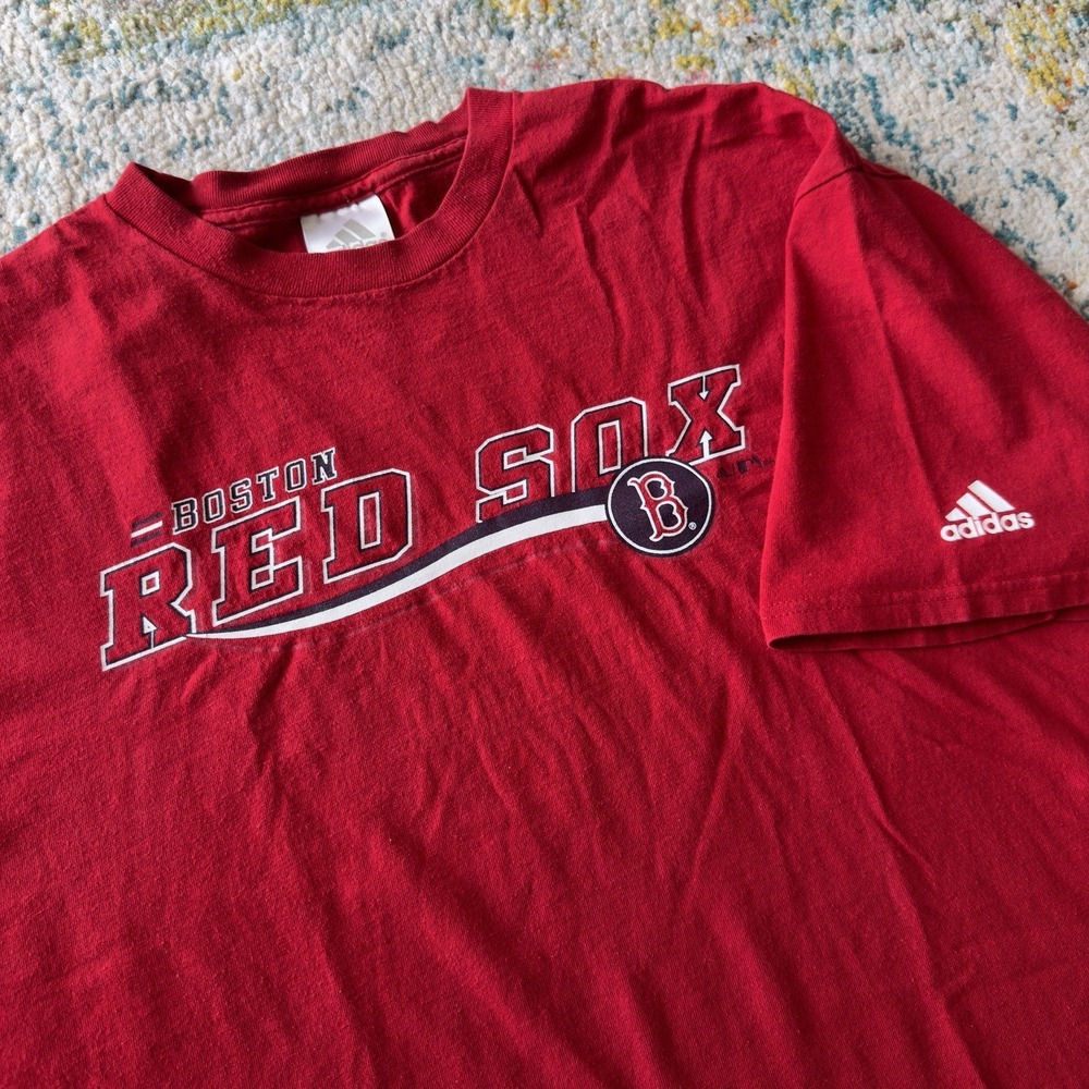 Vintage Y2K 2000s Boston Red Sox Adidas Graphic Tee Red Large